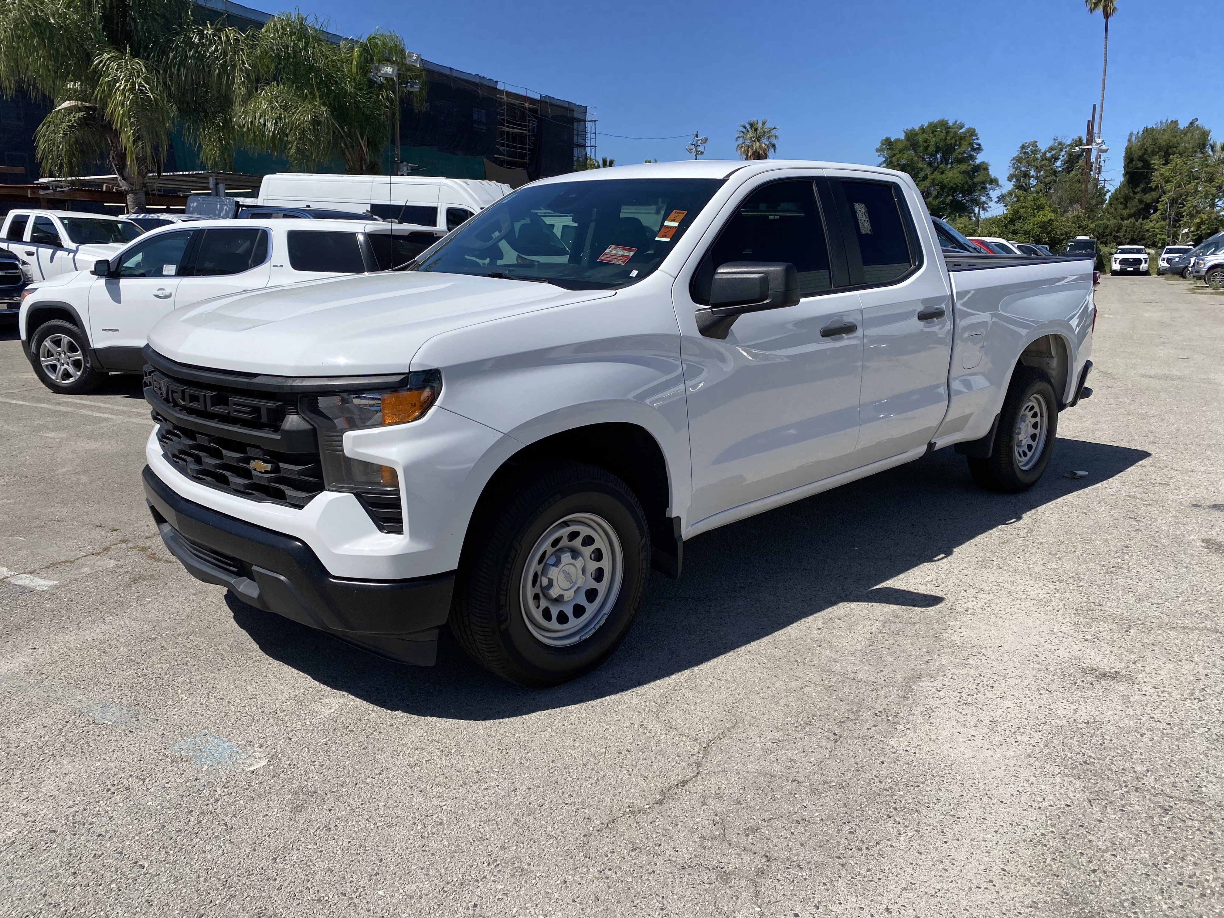 Used 2022 Chevrolet Silverado 1500 W/T w/ Trailering Package RWD image 2