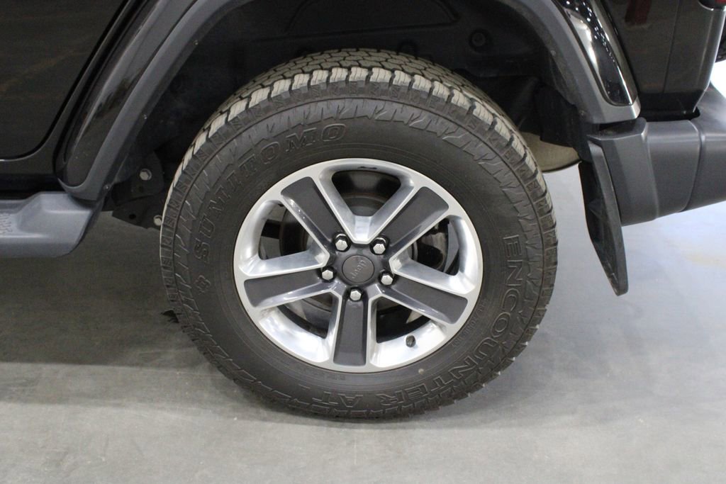 Used 2019 Jeep Wrangler Unlimited Sahara image 39