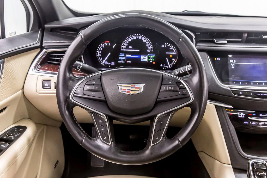 Used 2019 Cadillac XT5 Luxury FWD image 22