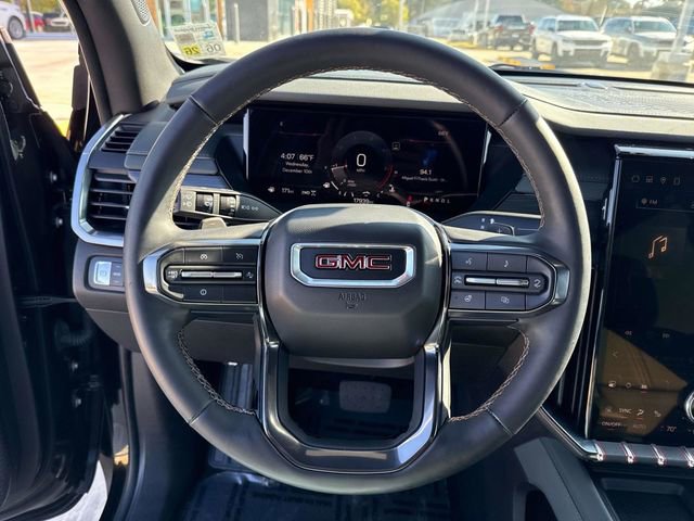 Used 2024 GMC Acadia AT4 w/ Luxury Package image 25