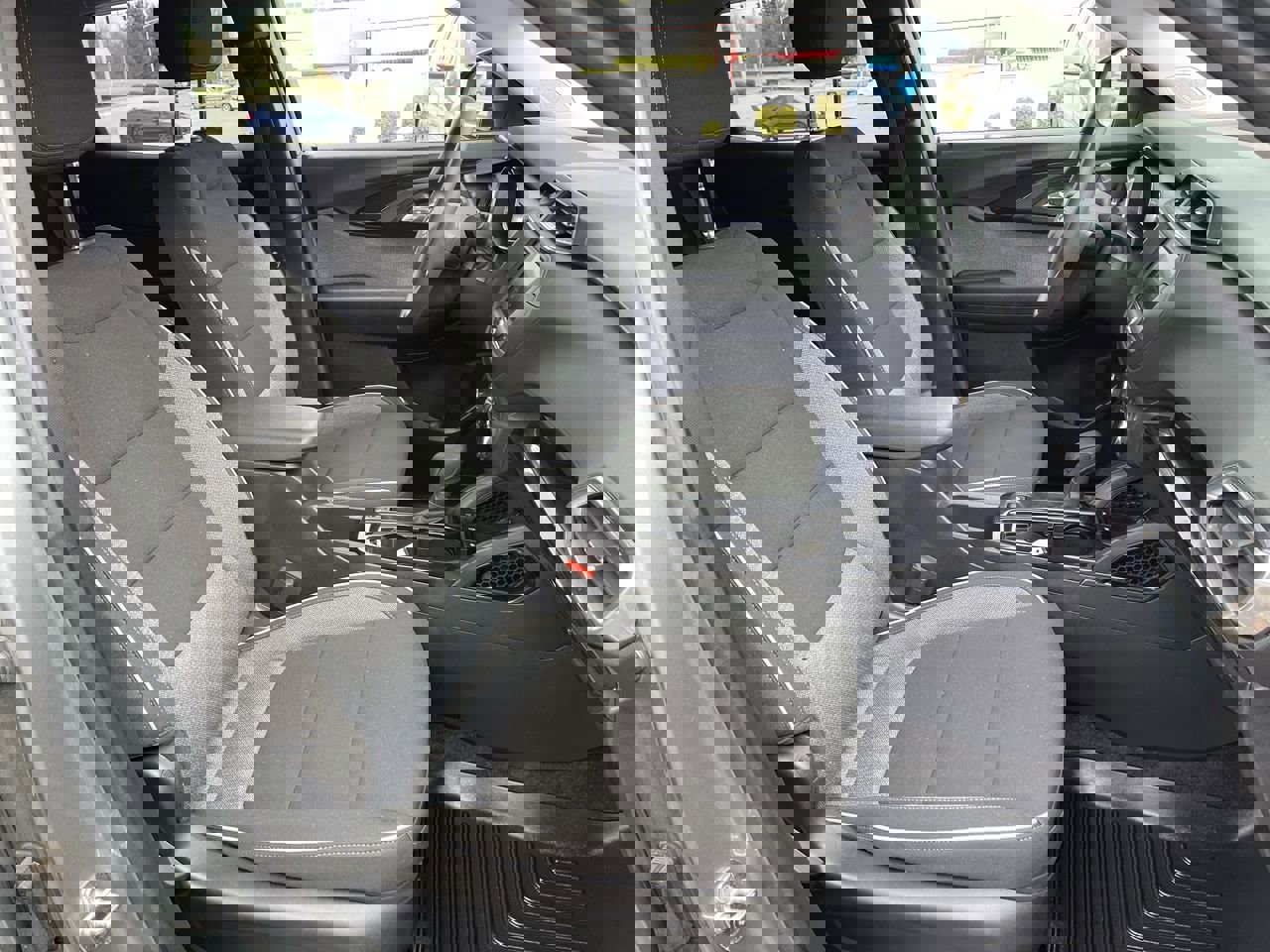 Used 2023 Chevrolet TrailBlazer LT image 28