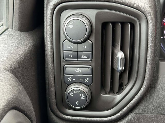Used 2024 Chevrolet Silverado 1500 W/T w/ WT Value Package AWD/4WD image 24