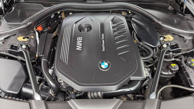 Used 2017 BMW 740i RWD image 31