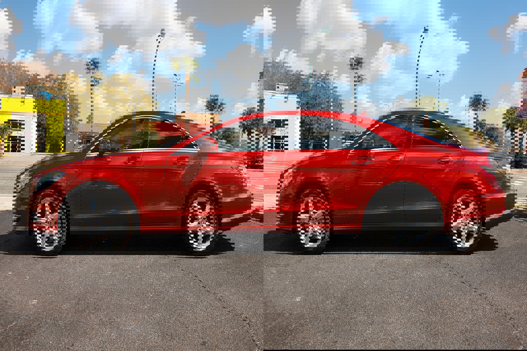 Used 2014 Mercedes-Benz CLS 550 4MATIC image 8