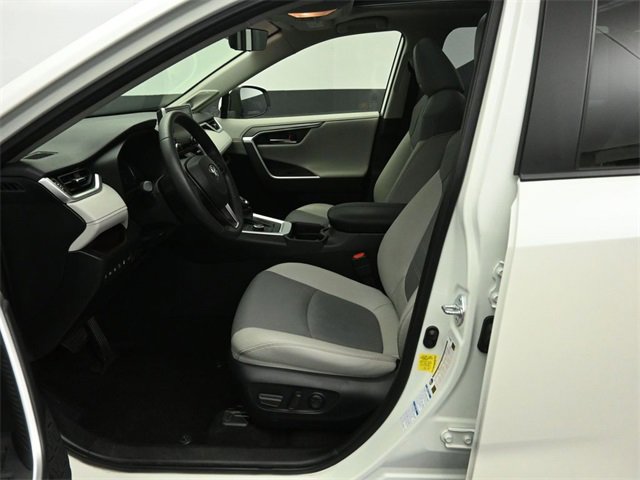 Used 2021 Toyota RAV4 Limited image 10