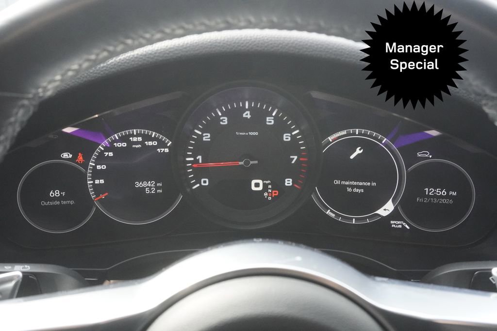 Used 2022 Porsche Cayenne Coupe image 11