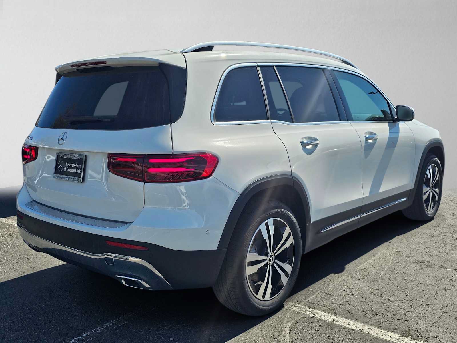 New 2026 Mercedes-Benz GLB 250 image 3