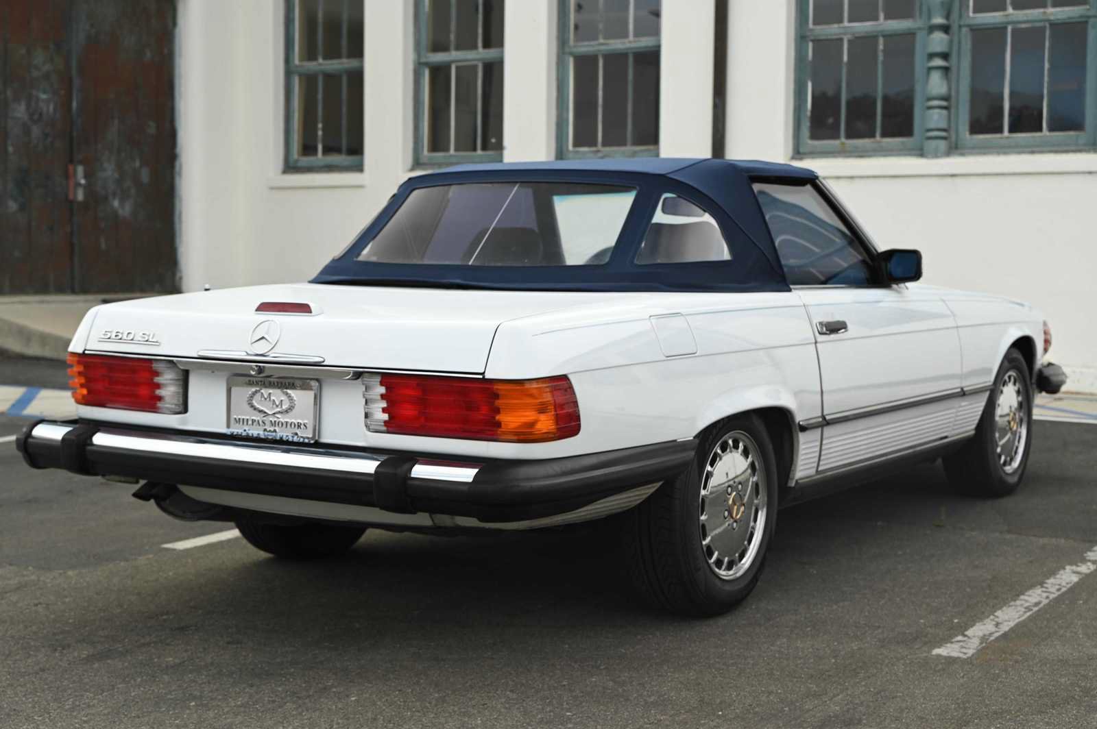 Used 1989 Mercedes-Benz 560 SL image 11