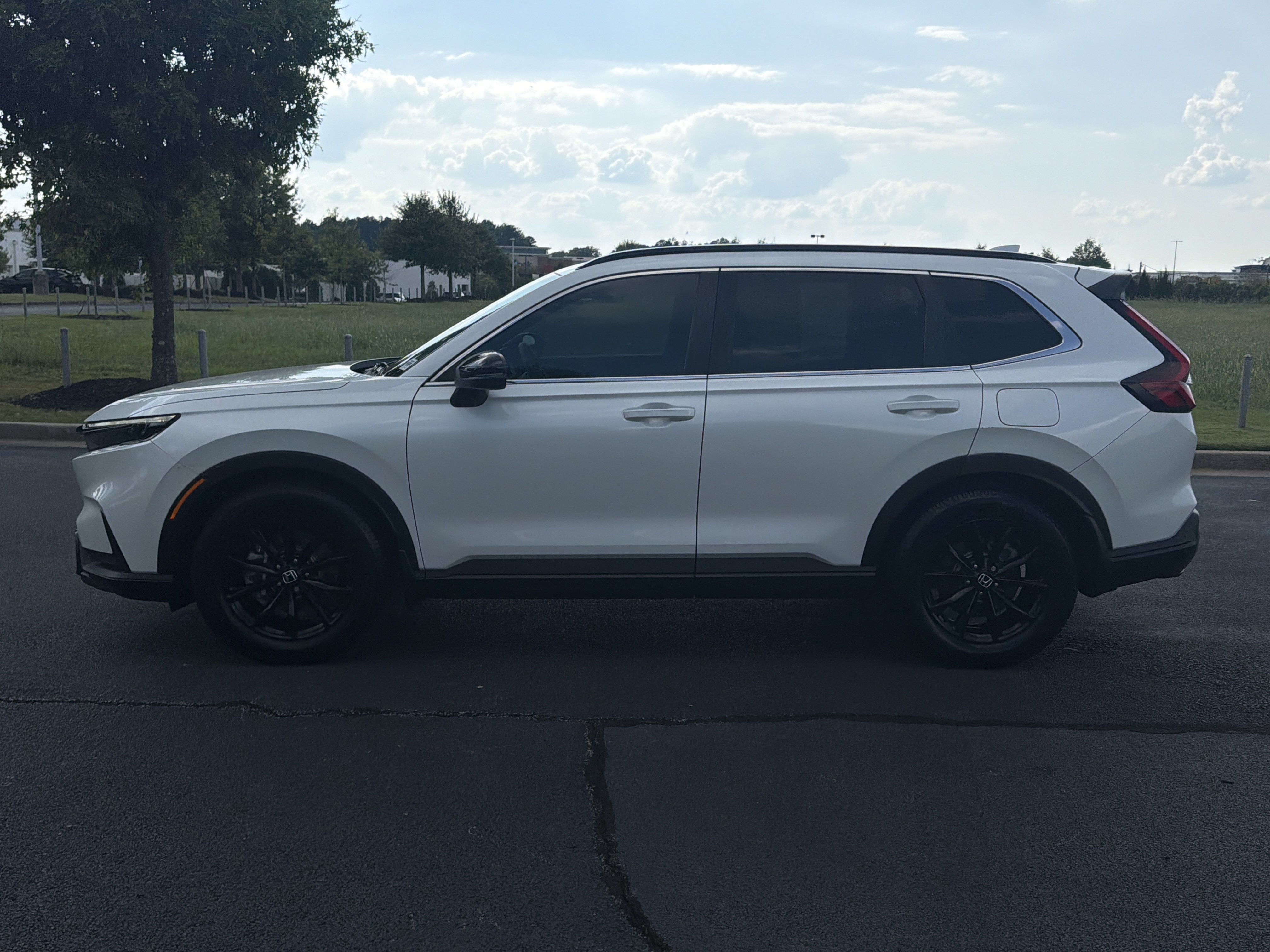 Certified 2024 Honda CR-V Sport-L image 6