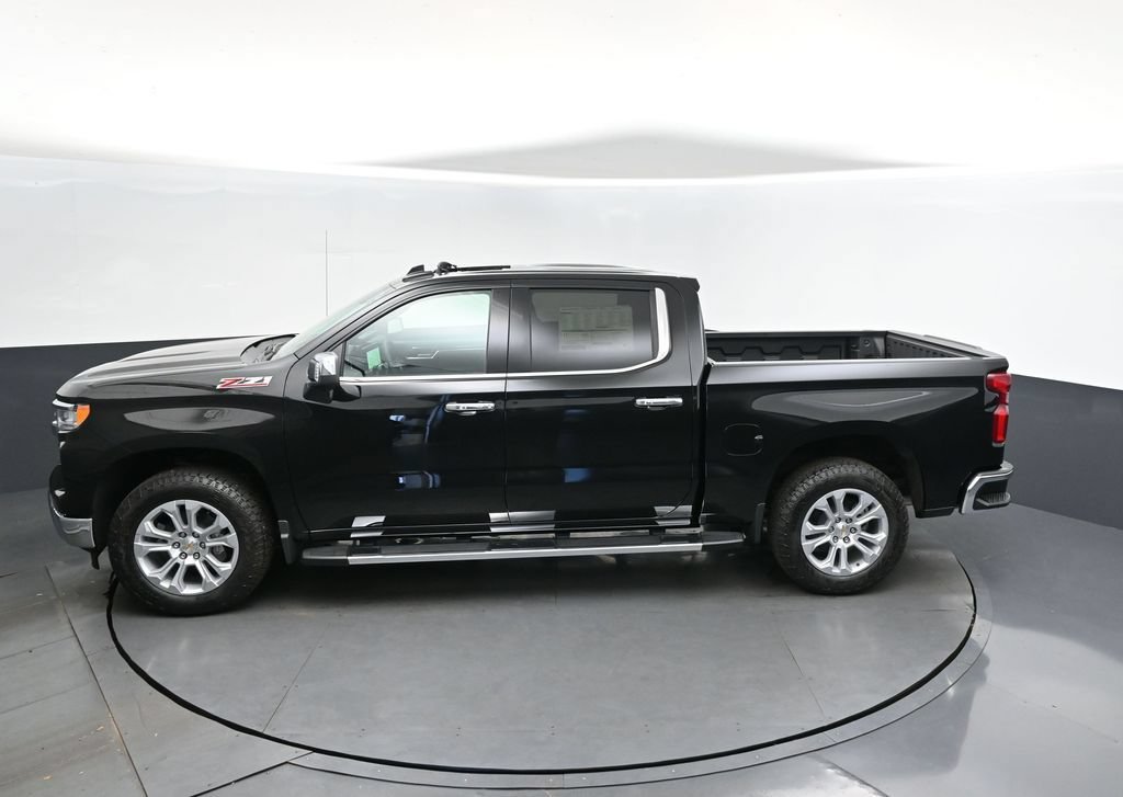 Used 2026 Chevrolet Silverado 1500 LTZ w/ LTZ Premium Package AWD/4WD image 37