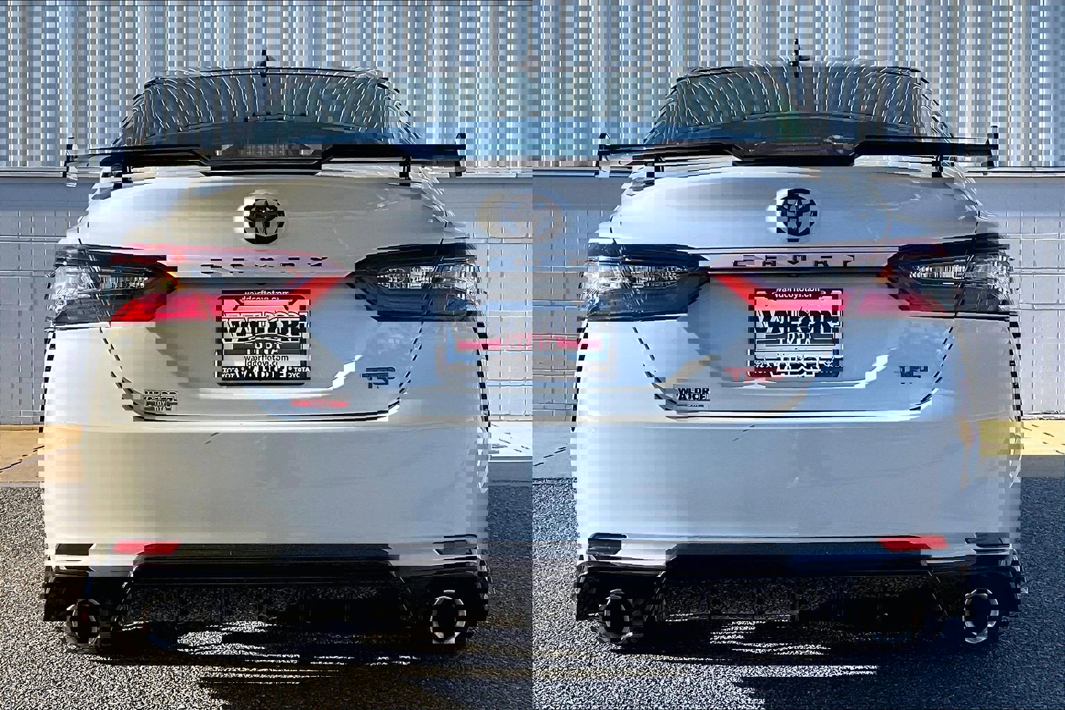 Used 2021 Toyota Camry TRD w/ TRD Package w/JBL Audio image 5