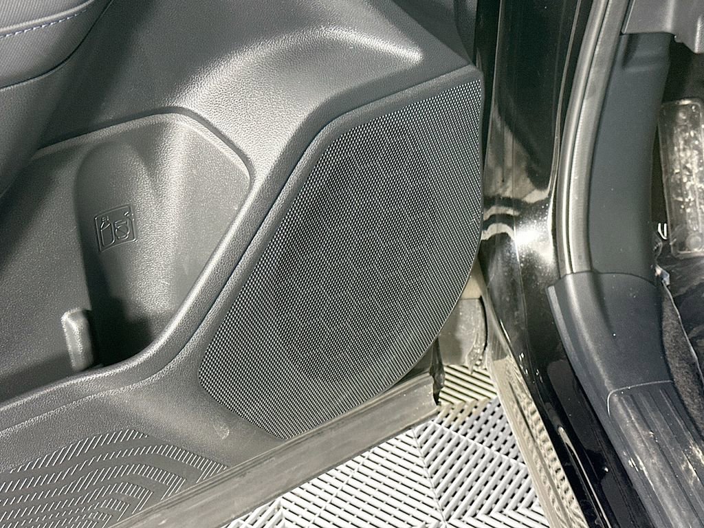 Certified 2025 Subaru Forester Premium image 25