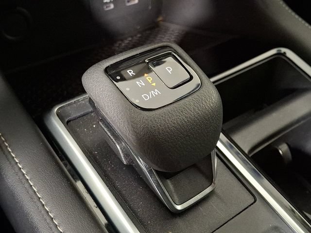 Used 2023 Nissan Pathfinder SV w/ Black Appearance Package AWD/4WD image 16