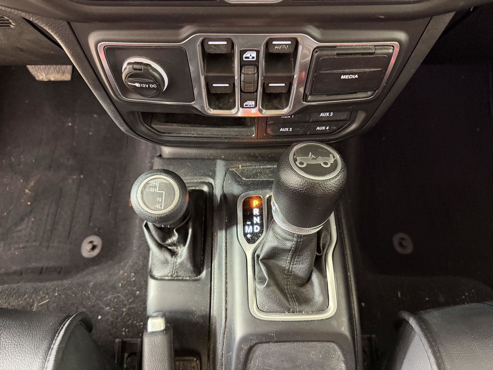 Used 2018 Jeep Wrangler Unlimited Sport S AWD/4WD image 22