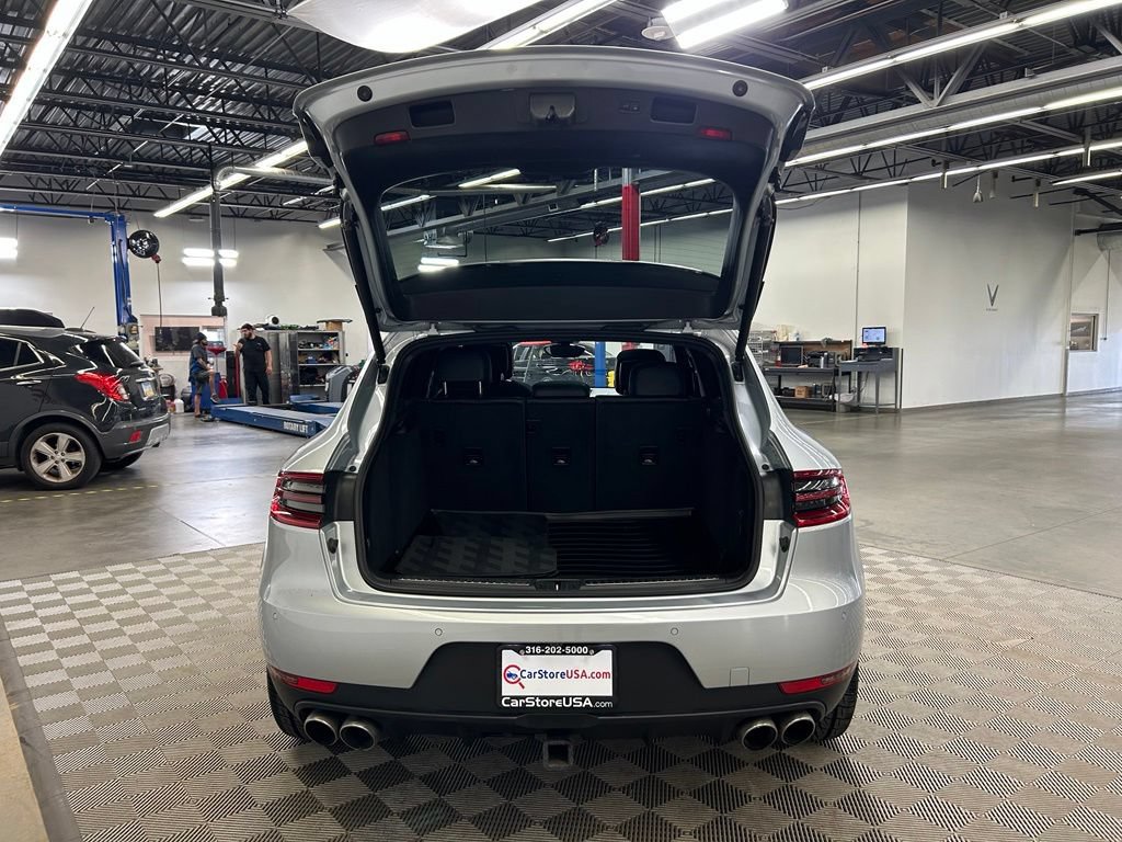 Used 2017 Porsche Macan S w/ Premium Package Plus AWD/4WD image 11