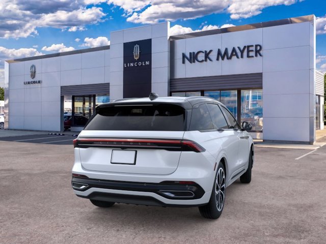 New 2026 Lincoln Nautilus Reserve AWD/4WD image 9