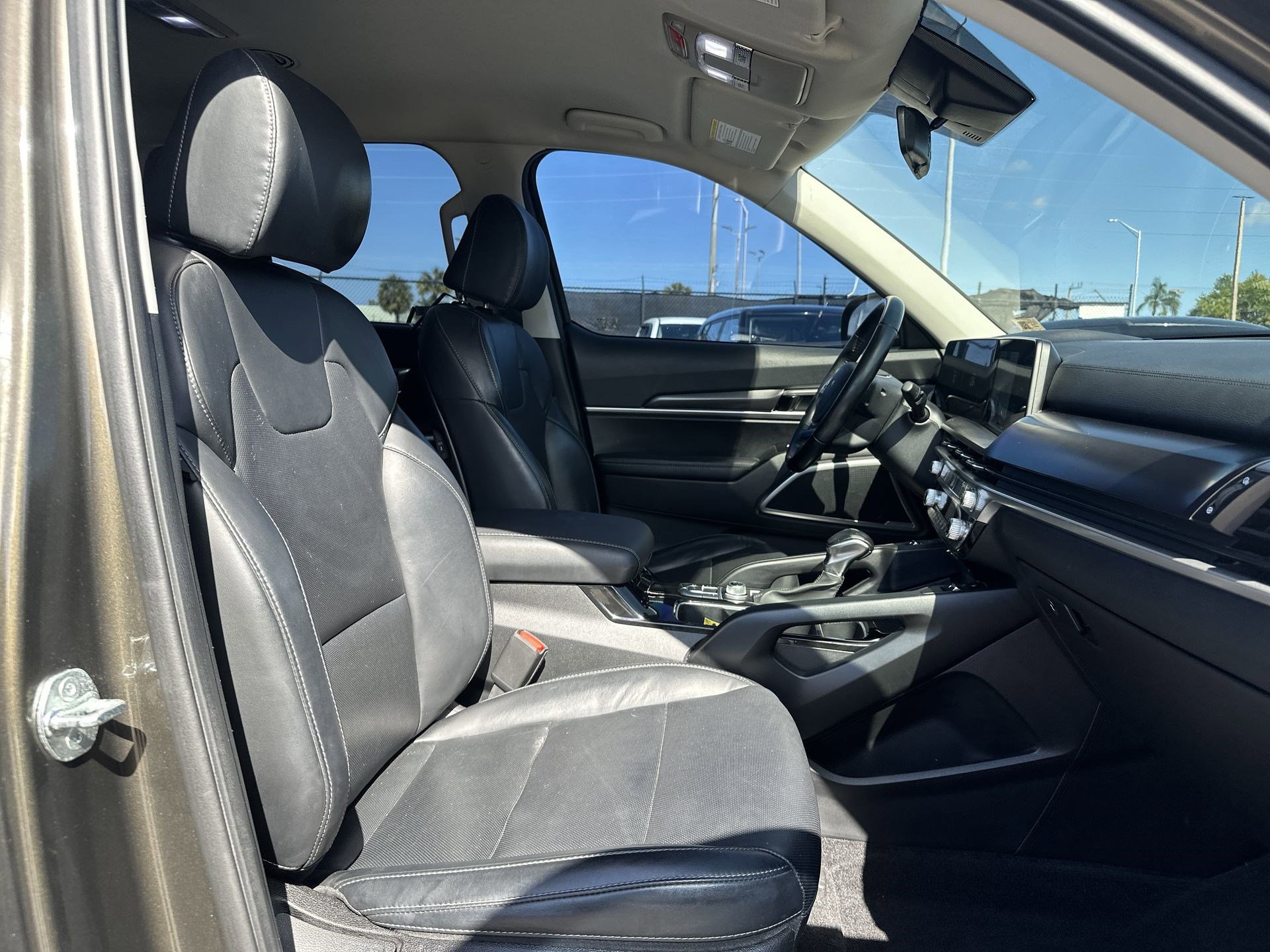 Certified 2023 Kia Telluride S AWD/4WD image 23