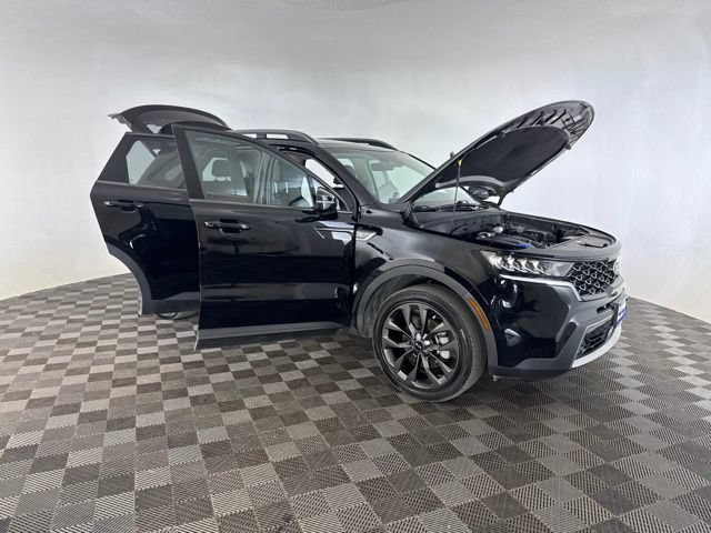 Used 2021 Kia Sorento EX w/ EX AWD X-Line Package image 15