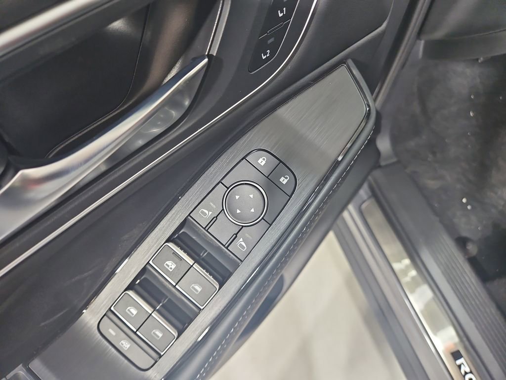 New 2026 Nissan Rogue Platinum image 12