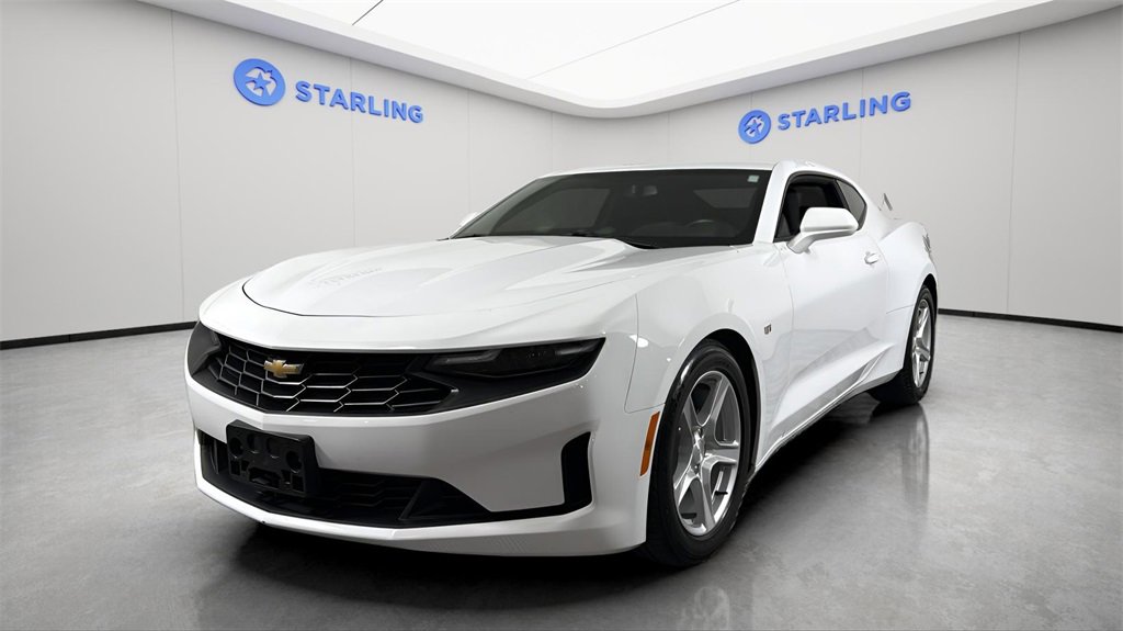 Used 2022 Chevrolet Camaro LT image 16