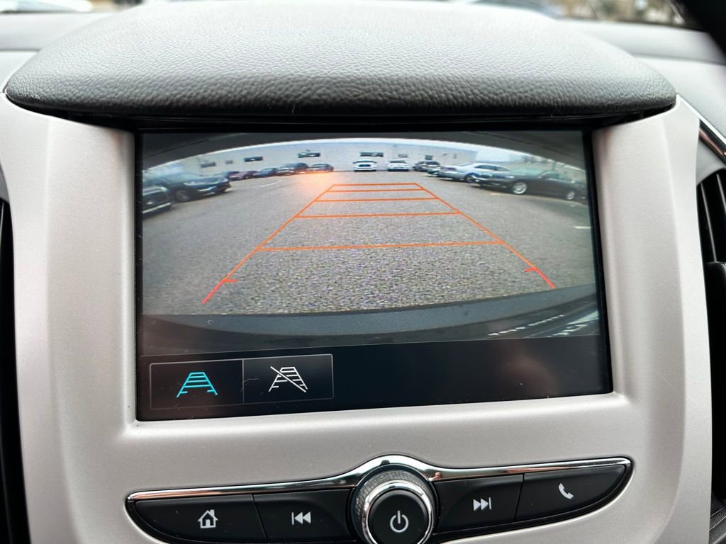 Used 2017 Chevrolet Cruze LS image 17