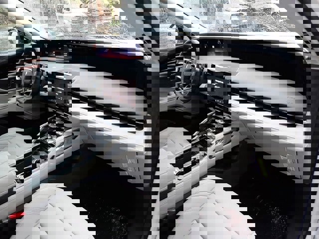 New 2026 Lincoln Nautilus Premier image 12