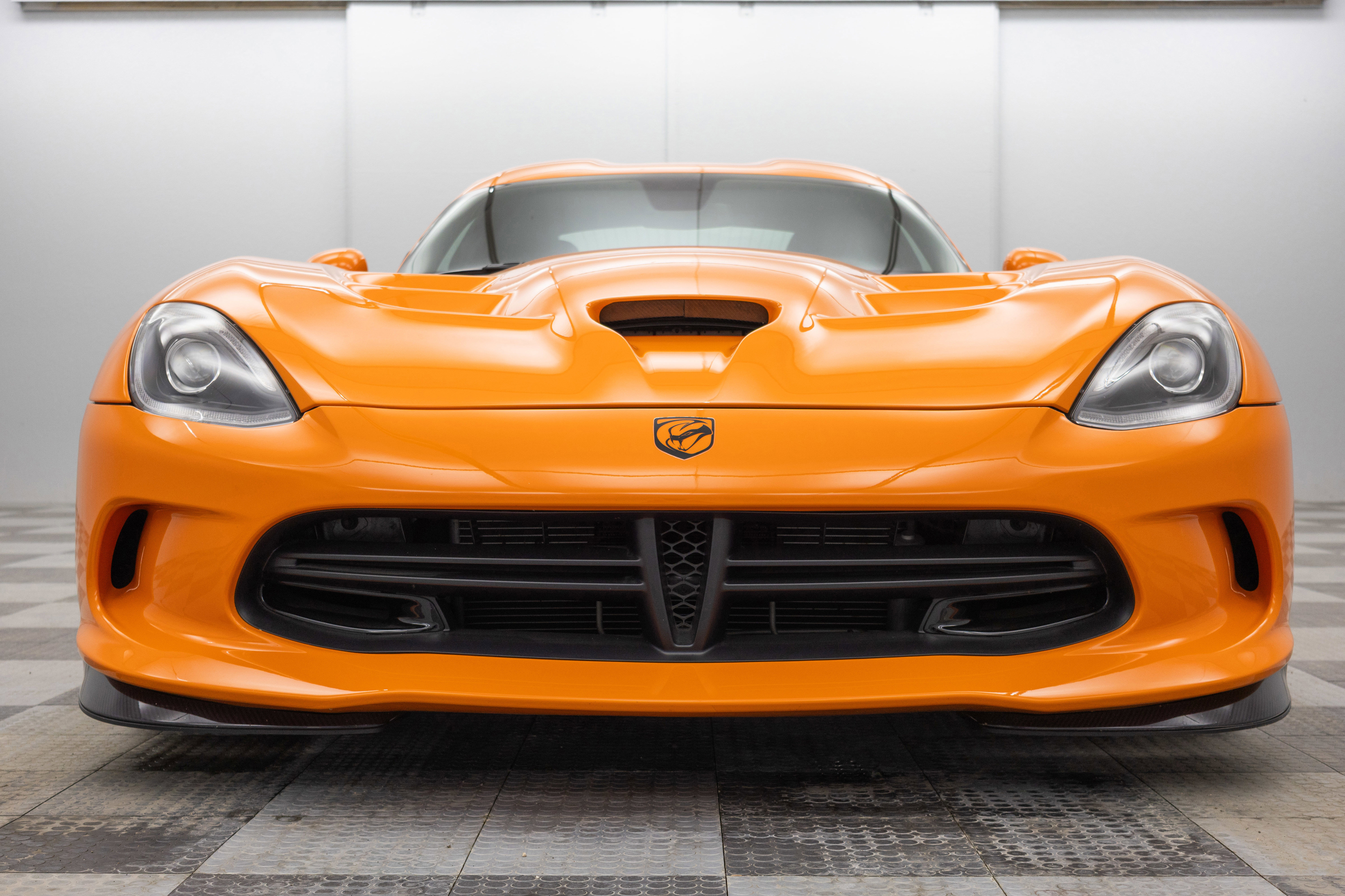Used 2014 SRT Viper SRT-10 image 26