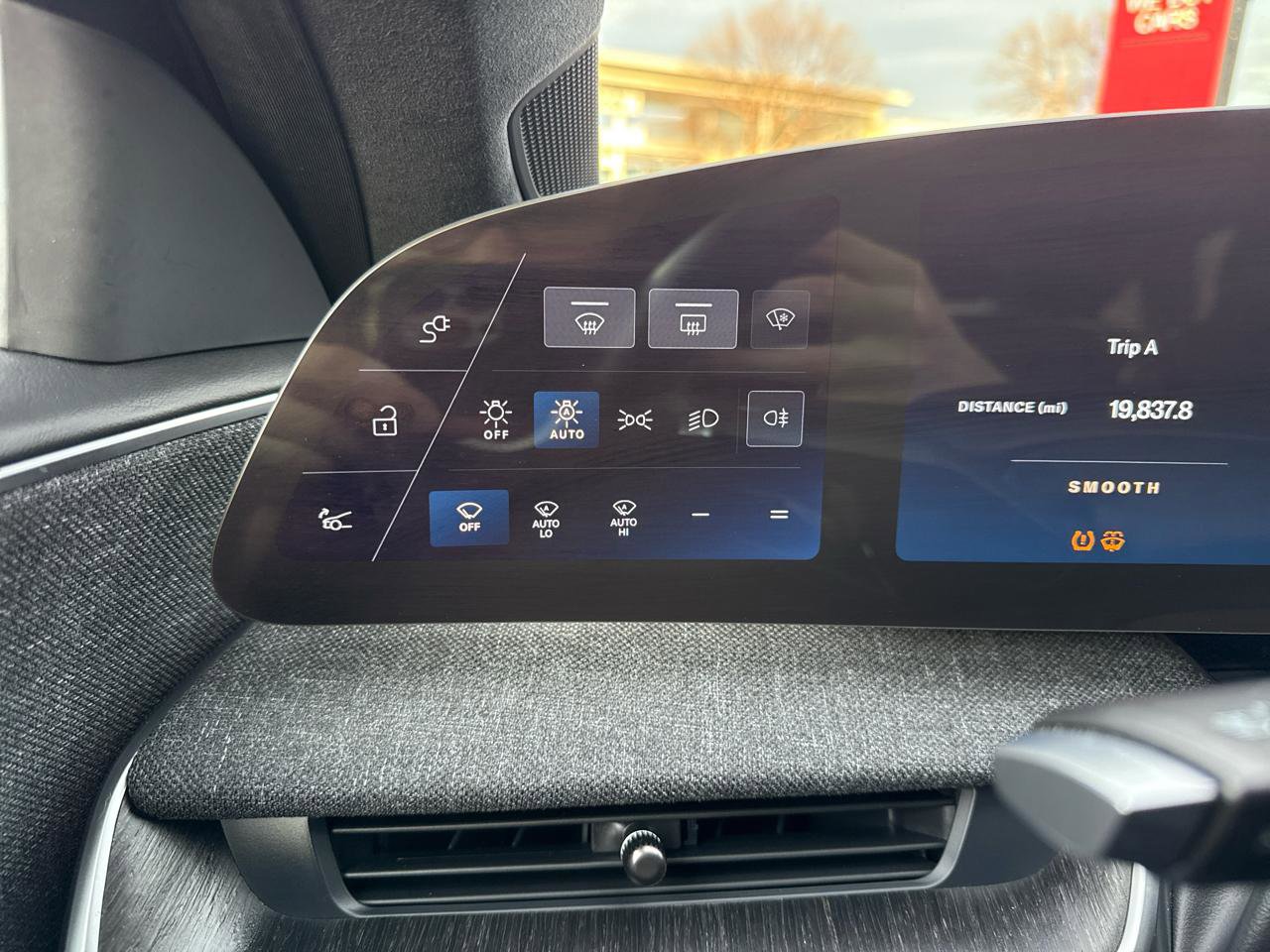 Used 2023 Lucid Air Pure AWD/4WD image 44