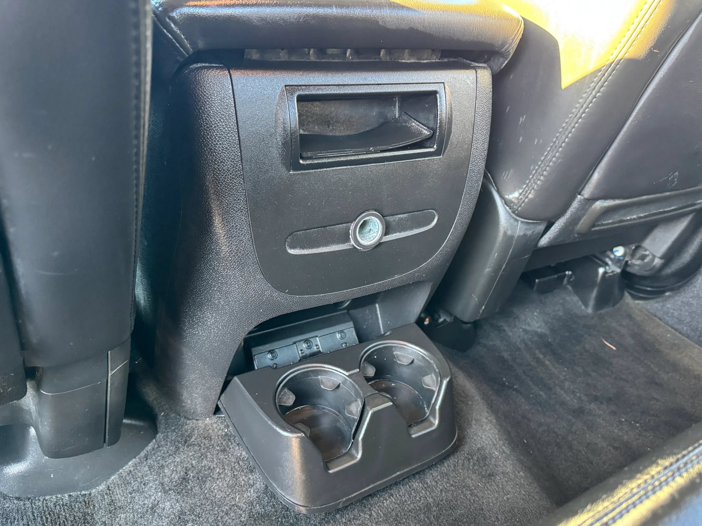 Used 2011 GMC Sierra 3500 Denali AWD/4WD image 25