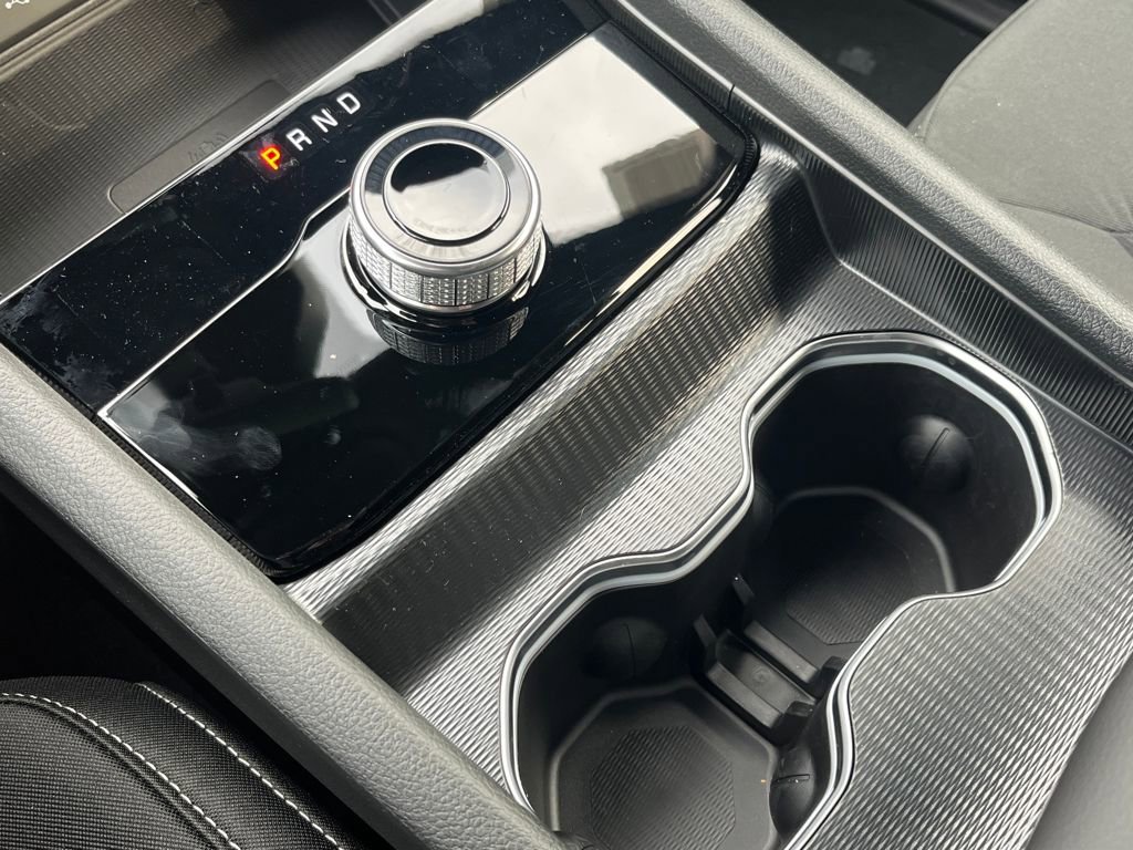 New 2025 Jeep Grand Cherokee Laredo X w/ Luxury Tech Group I image 11