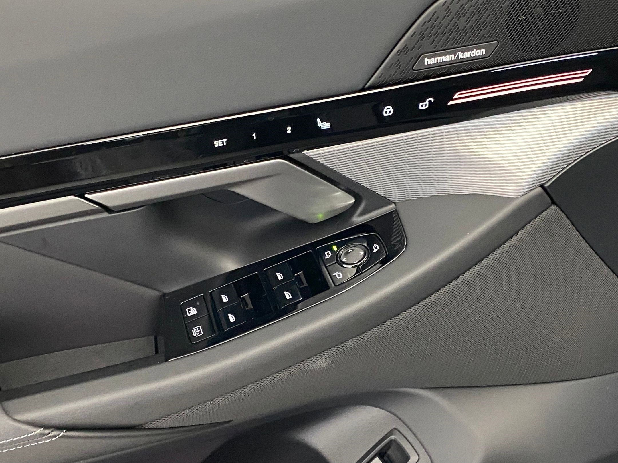 New 2026 BMW 530i xDrive w/ M Sport Package image 23