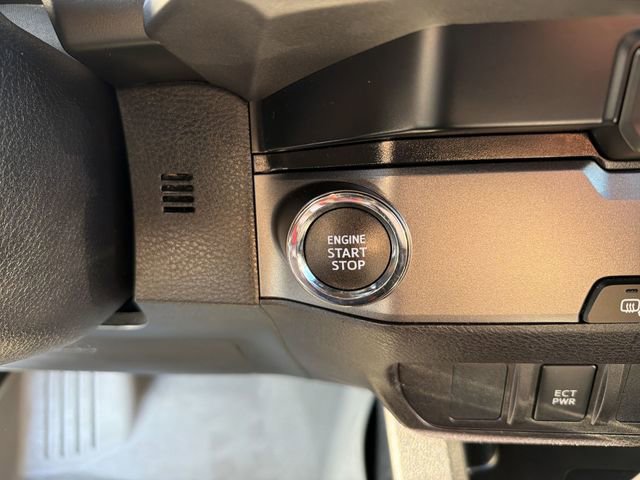 Used 2021 Toyota Tacoma TRD Off-Road RWD image 15