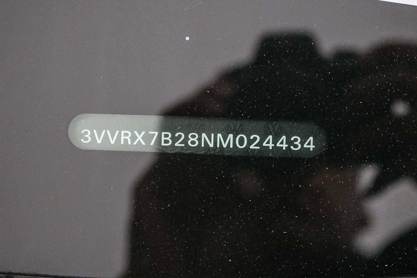 Used 2022 Volkswagen Taos SE image 28