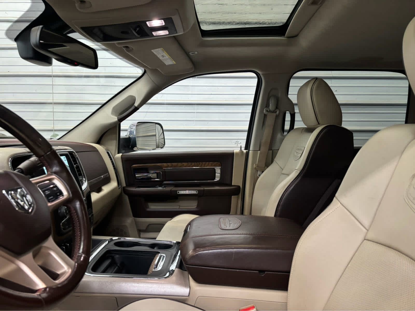 Used 2018 RAM 2500 Longhorn w/ Longhorn Southfork Package AWD/4WD image 21
