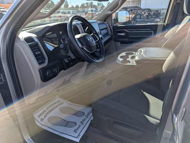 Used 2022 RAM 5500 SLT w/ Quick Order Package 27G SLT AWD/4WD image 15