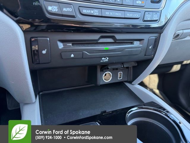 Used 2019 Honda Pilot Touring image 34