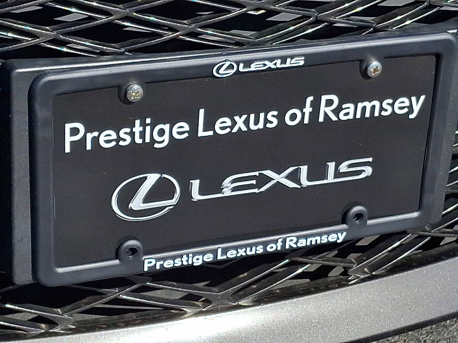 Used 2023 Lexus GX 460 Luxury w/ Sport Design Package AWD/4WD image 30