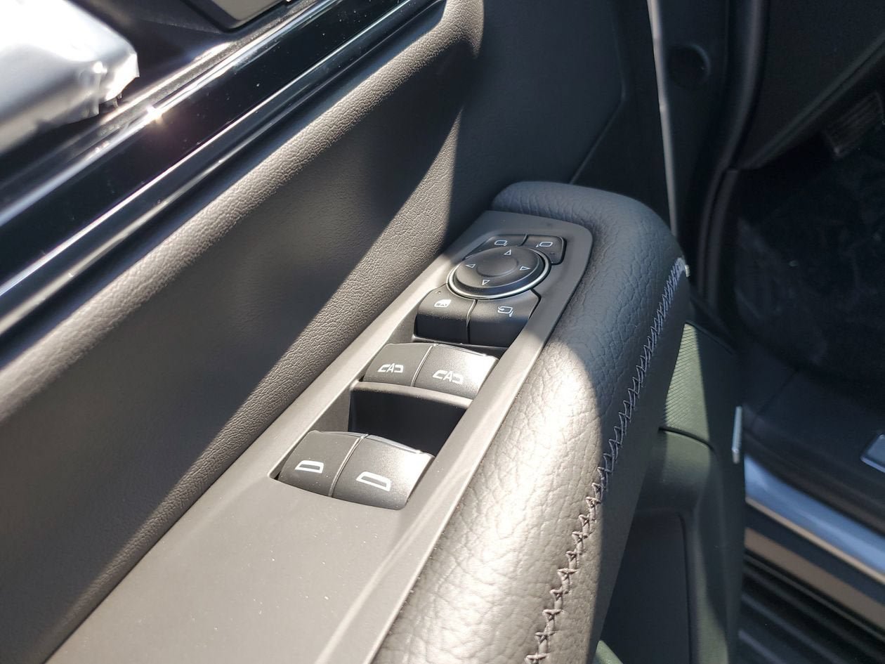 New 2026 GMC Yukon Denali RWD image 18