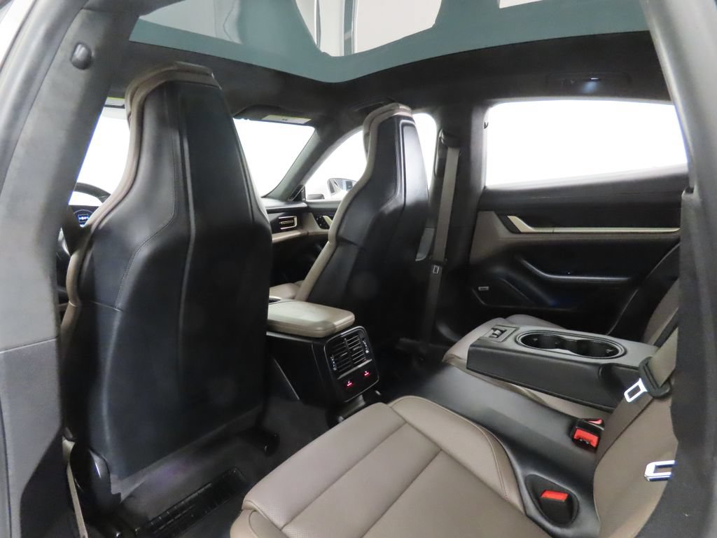 Certified 2021 Porsche Taycan Turbo AWD/4WD image 41
