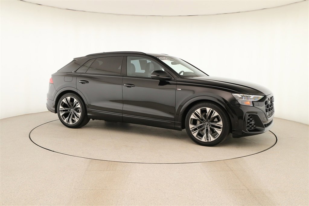 Certified 2025 Audi Q8 Premium Plus w/ Premium Plus Package image 9