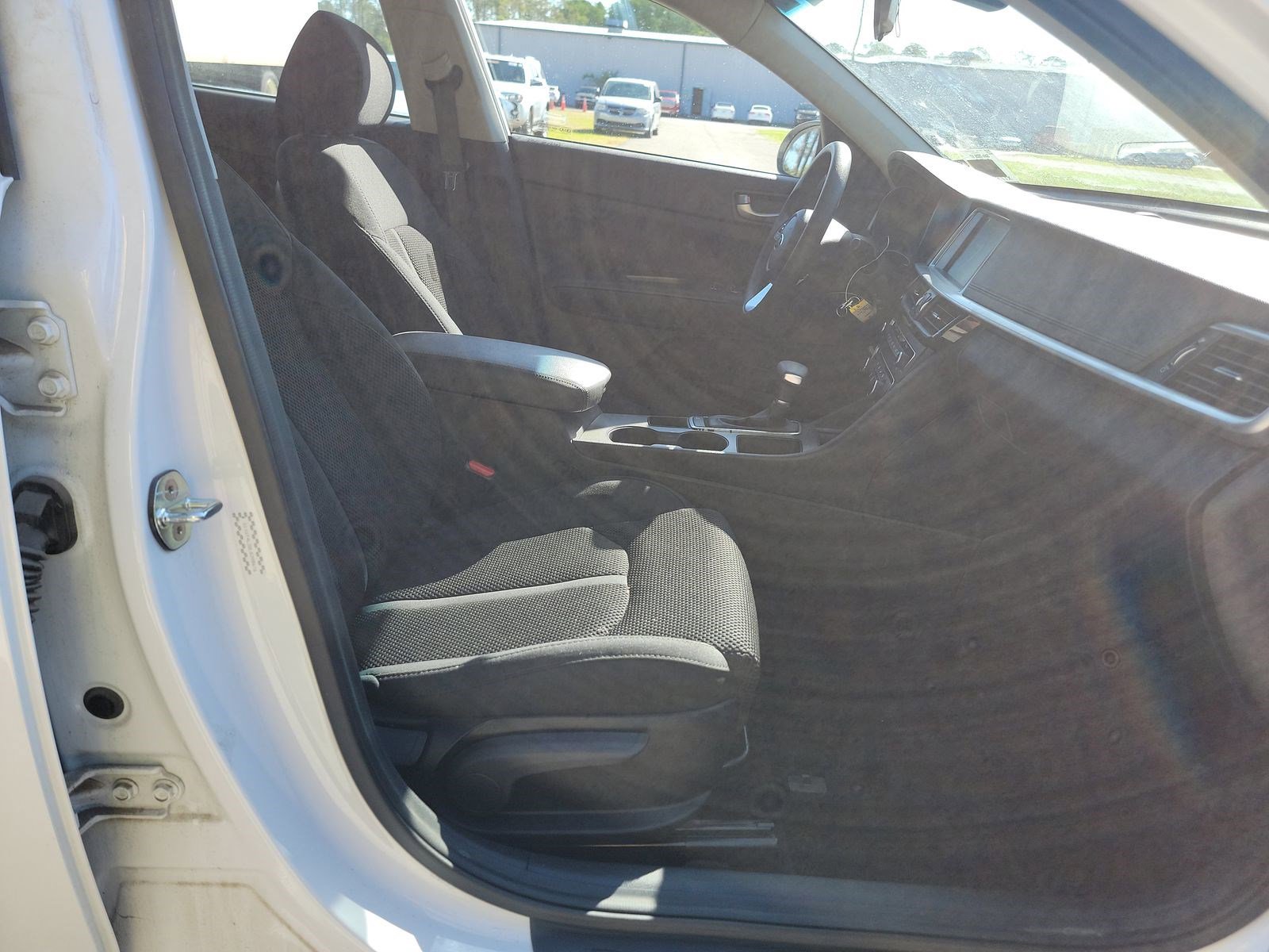 Used 2020 Kia Optima LX FWD image 13