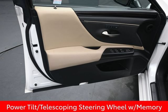 Used 2021 Lexus ES 350 w/ Premium Package FWD image 15