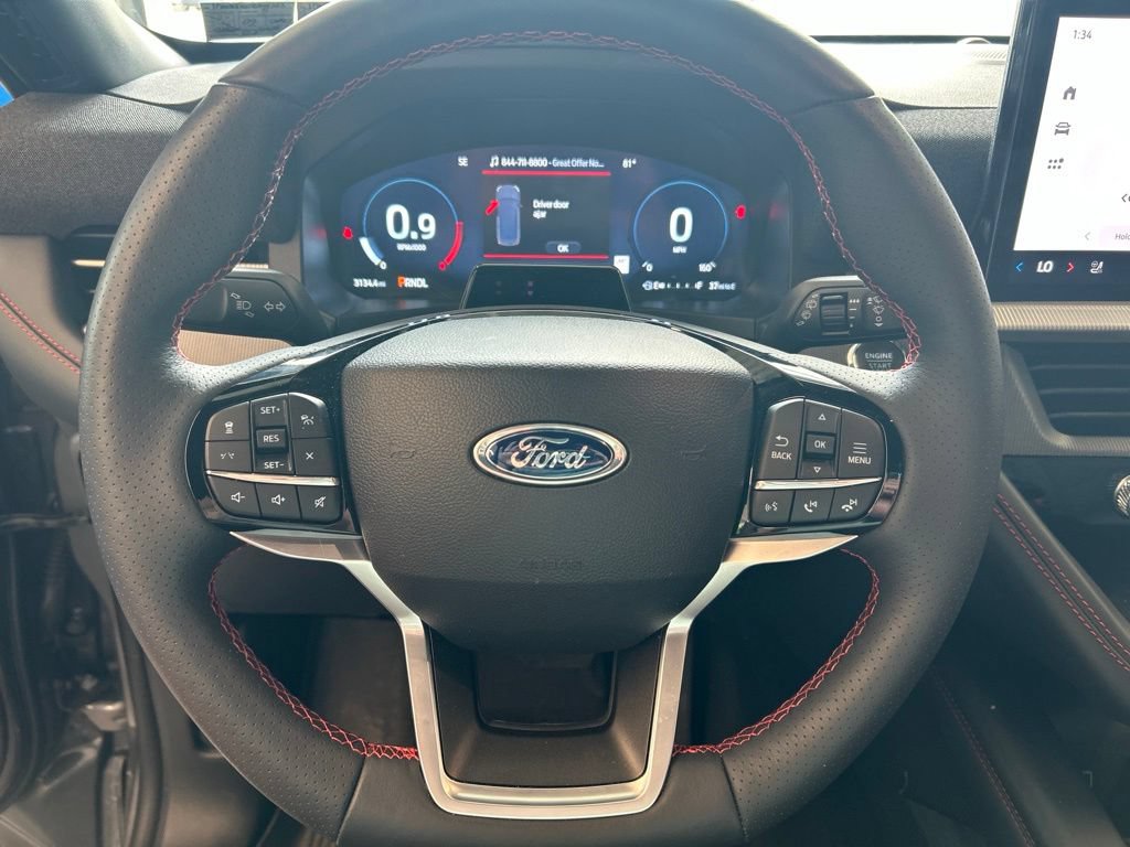 Used 2026 Ford Explorer ST-Line w/ ST-Line Street Pack AWD/4WD image 18