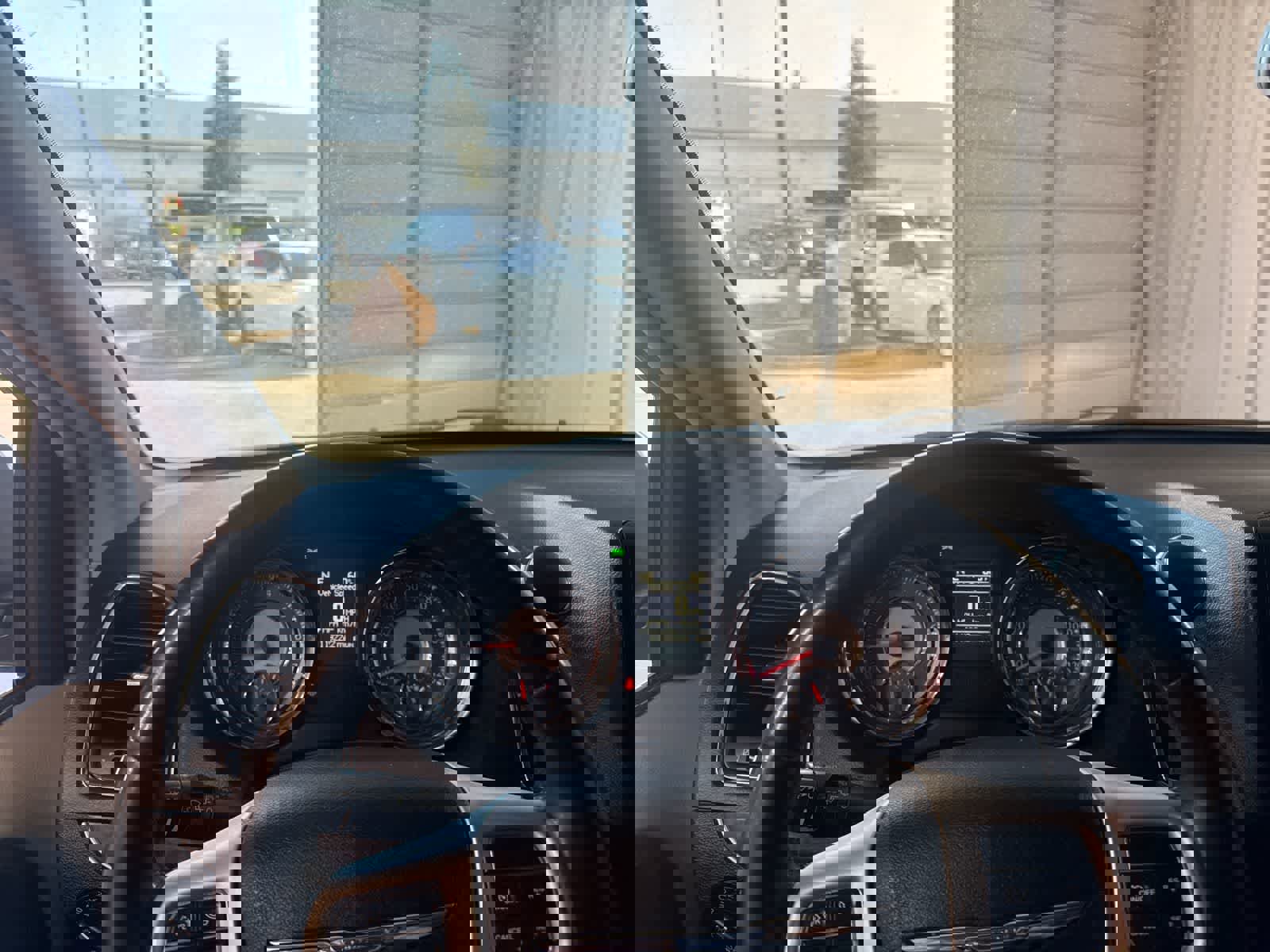 Used 2016 Chrysler Town & Country Touring w/ Driver Convenience Group FWD image 21