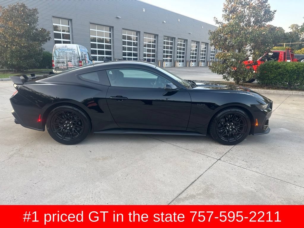 Used 2024 Ford Mustang GT w/ GT Performance Package RWD image 4