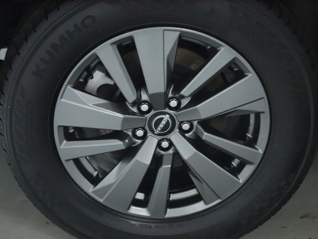 Certified 2025 Nissan Pathfinder SV AWD/4WD image 12