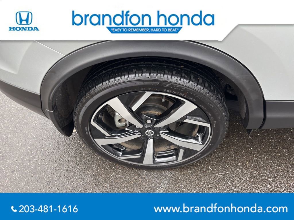 Used 2022 Nissan Rogue Sport SL w/ Premium Package image 33