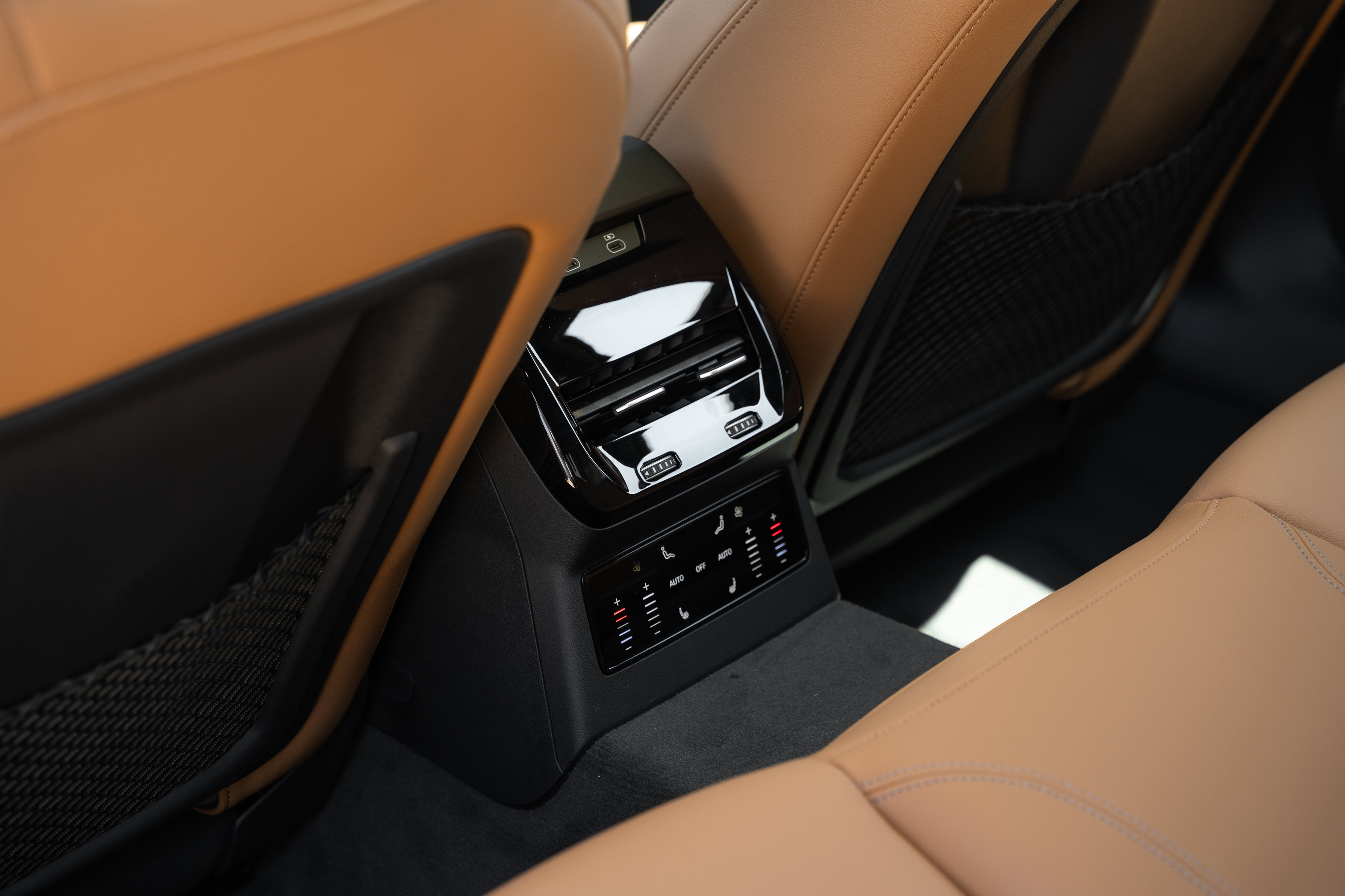 New 2026 Audi A6 Premium Plus AWD/4WD image 24