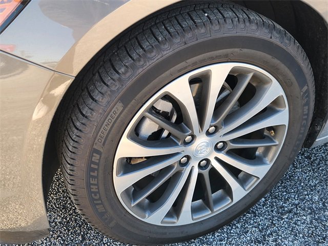 Used 2017 Buick LaCrosse Essence w/ Sights and Sounds Package image 8