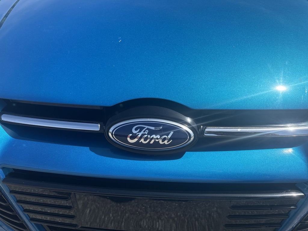 Used 2014 Ford Focus Titanium FWD image 29